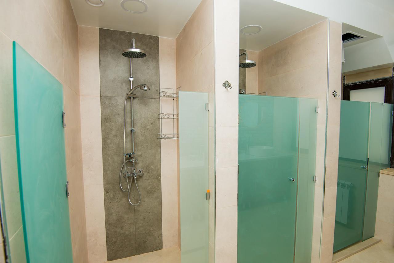 Feyu Hostel Баку Экстерьер фото